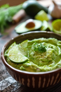 Avocado-Limetten-Dip